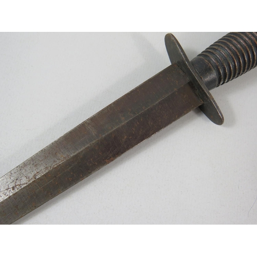 164 - Commando Dagger. No makers mark or insignia visable. 12 inches overall length approx 12 inches. (THI... 