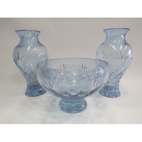 276 - Pair of crystal Neodymium/ Alexandrite glass vases and a bowl. Vases are approx 10