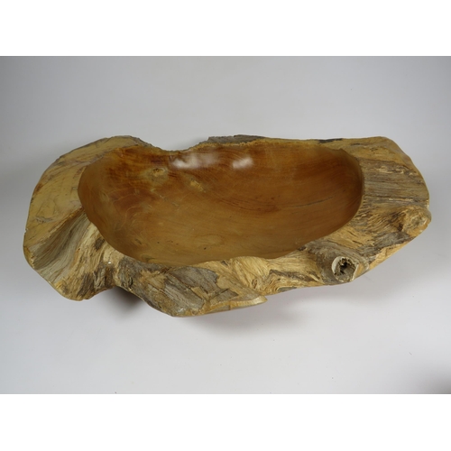 316 - Large drift wood bowl. 16