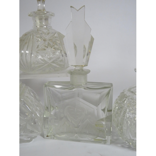 333 - 8 Vintage glass scent/perfume bottles.