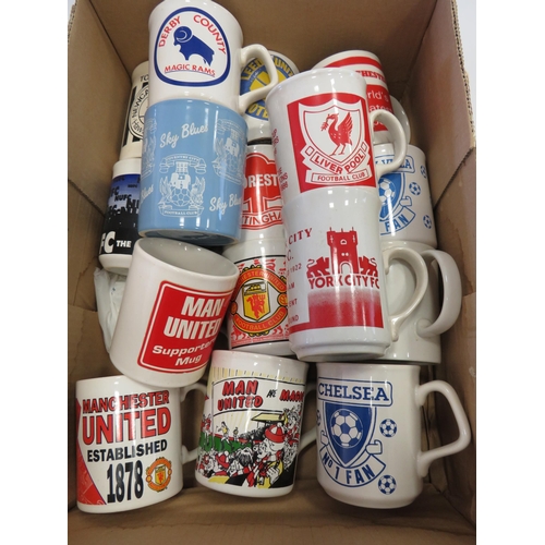 1409 - Selection of Football Team mugs/cups.