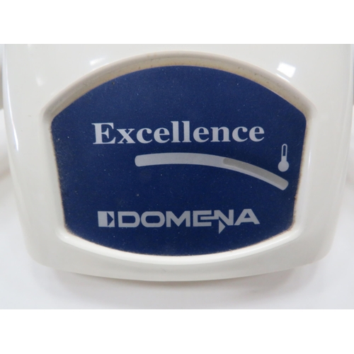 1531 - Domena excellence steam press.