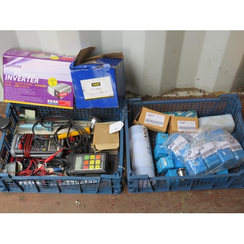 1649 - Tray of electrical tools, boxed car power inverter plus tray of square collett blocks. See photos.