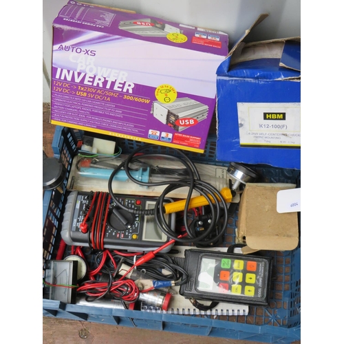 1649 - Tray of electrical tools, boxed car power inverter plus tray of square collett blocks. See photos.