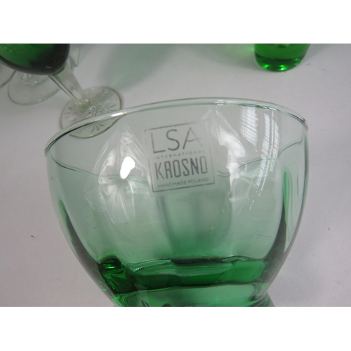 93 - 10 Pieces of green art glass, Krosno, Empoli etc.