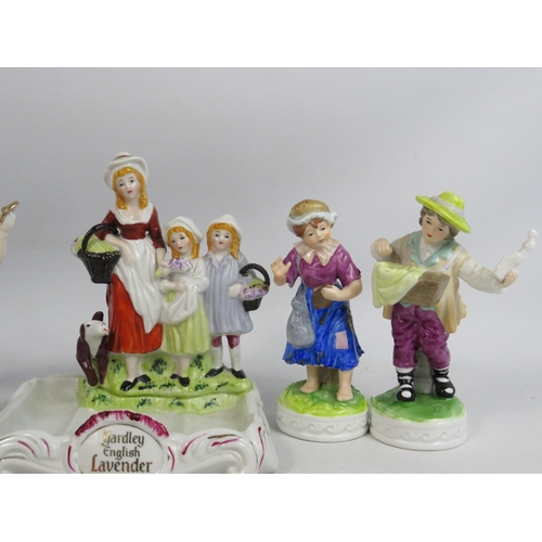 249 - Yardley ceramic soap dish and 4 Alfretto figurines.