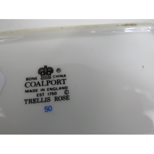 256 - 6 Pieces of Coalport china in the Trellis rose pattern.