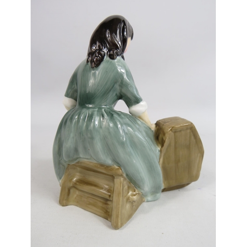 44 - Royal Doulton Cradle Song figurine HN2246. Approx 5.5