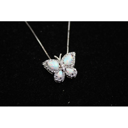 150 - 2 X .925 Silver Pendant Necklaces Set With Opal And Topaz (10g)     407854