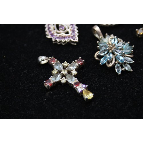 152 - 5 X .925 Stone Set Pendants (28g)     951023