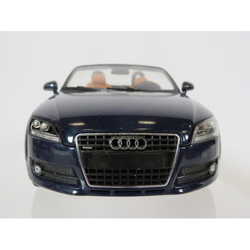Minichamps 1:18 Scale Limited edition Die cast model of an Audi TT