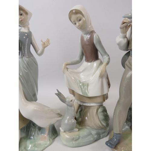 25 - 3 Lladro figurines the tallest measures 9.5