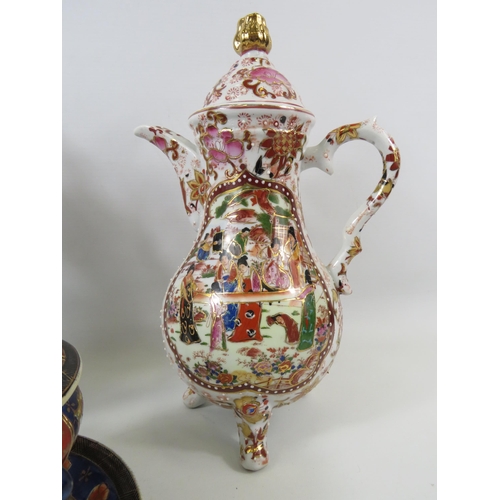 32 - Selection of Oriental ceramics including a teapot, water pot and a lidded Satsuma dish.