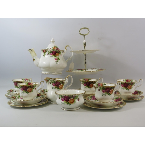 35 - Royal Albert Old Country Roses teaset and a 2 tier cake stand, 22 pieces in total.