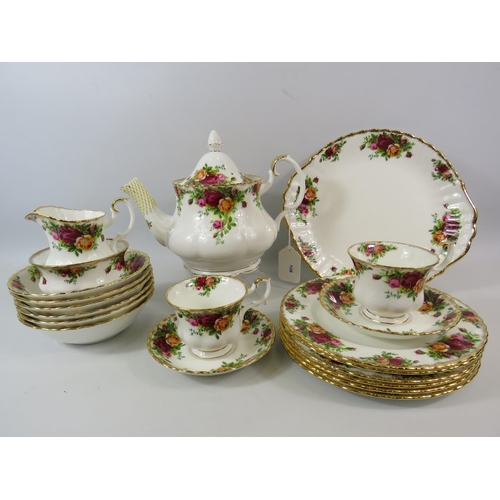 37 - Selection of Royal Albert Old Country Roses 20 pieces in total.