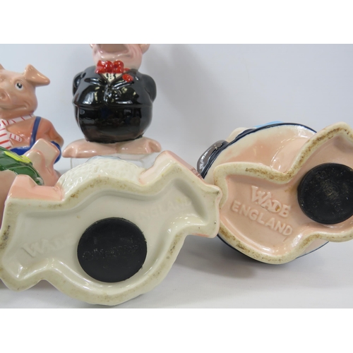 64 - Set of 5 Wade Natwest pig money boxes all with stoppers ( one has damage)