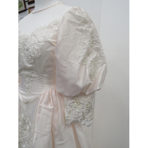 1892 - Pronuptia prom dress light pink size 12.