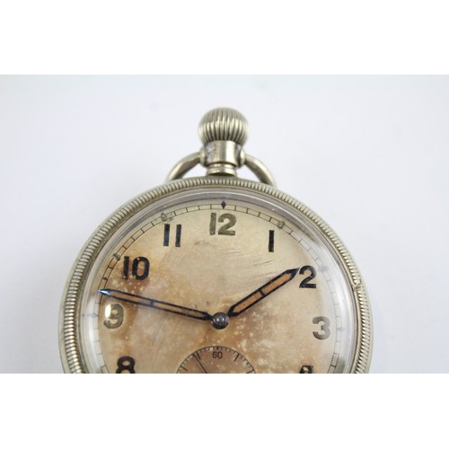 29 - GS/TP Military Issued Gents WWII Era POCKET WATCH Hand-wind WORKING     404869