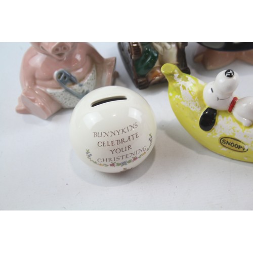 46 - Ornament Collection Inc Natwest Piggy Banks, Snoopy Glass, Wade, Money Bank     560988