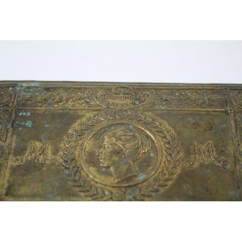 64 - WW1 1914 Princess Mary Brass Christmas Tin      631835