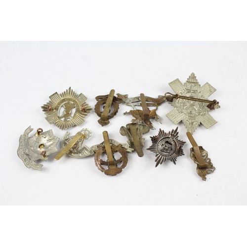 92 - 10 X Military Cap Badges Inc Royal Scots - Cheshire - K.S.L.I Etc     637652