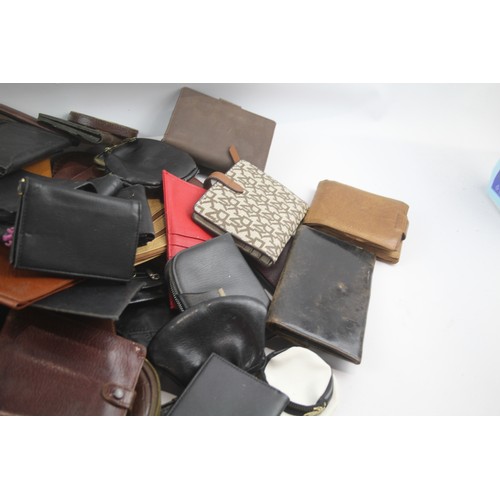 96 - 60 x Assorted Unisex Wallets & Purses Inc Leather, Branded, Coin Purses Etc     699573