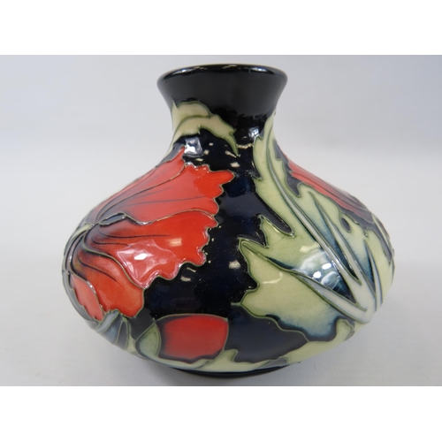 176 - Moorcroft Squat poppy vase 2009, approx 4 1/4