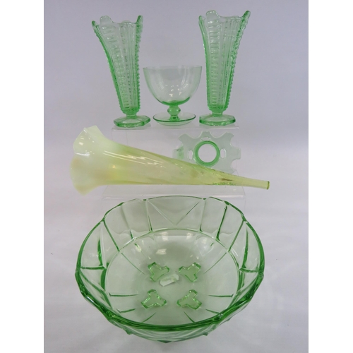 225 - Selection of various pieces of Uranium glass.