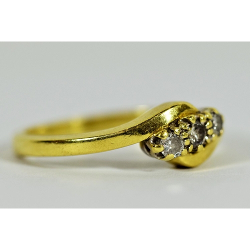 301 - 18ct Yellow Gold Diamond Trilogy Ring. Diamonds 1@ 0.10pt, 2@0.07pts    Finger size R  4.7g