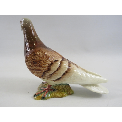 257 - Beswick brown pigeon figurine, Model no 1383.