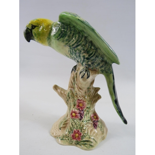 259 - Beswick green parrot figurine, model no 930. approx 6