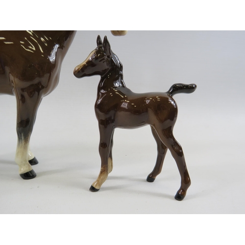 263 - Beswick bay mare horse figurine and 2 foals.