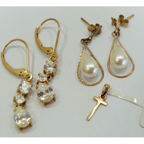 361 - Pair of 9ct Crystal Set Earrings plus a pair of 9ct pearl set earrings together with a very tiny 9ct... 