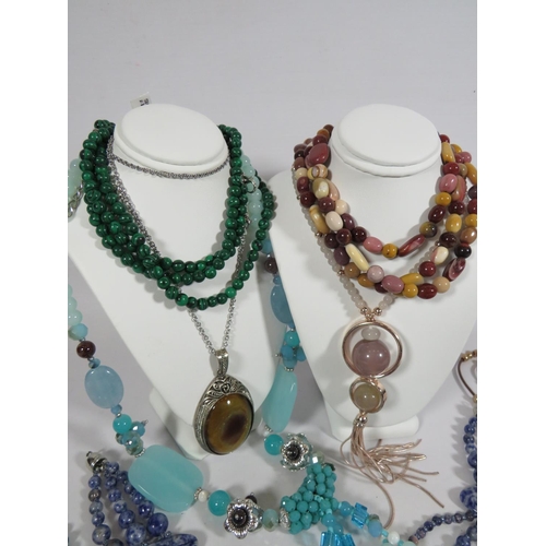 Selection of good quality costume jewellery see photos.