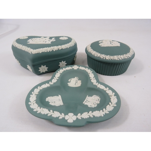 500 - 3 Pieces of Teal Wedgwood Jasperware.