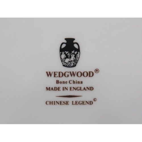 24 - Wedgwood Cabinet display plate in the 'Chinese Legend' Pattern.