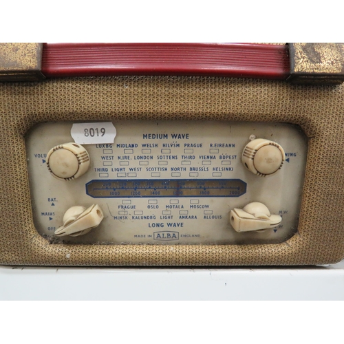 874 - Vintage Albe radio. (working condition unknown)