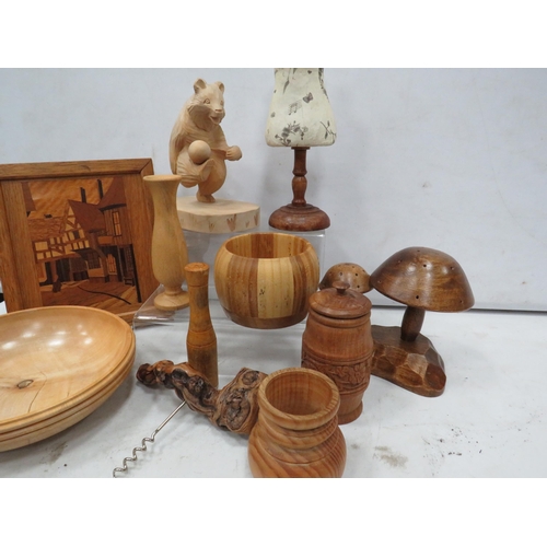 896 - Selection of various woodenware figurines, bowls etc.