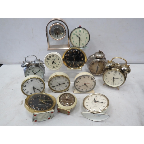 923 - Various vintage alarm clocks mainly Westclox.