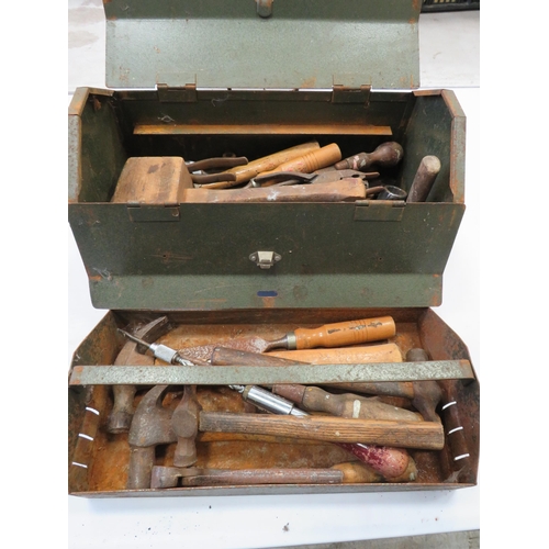 924 - Tool box and selection of vintage tools.