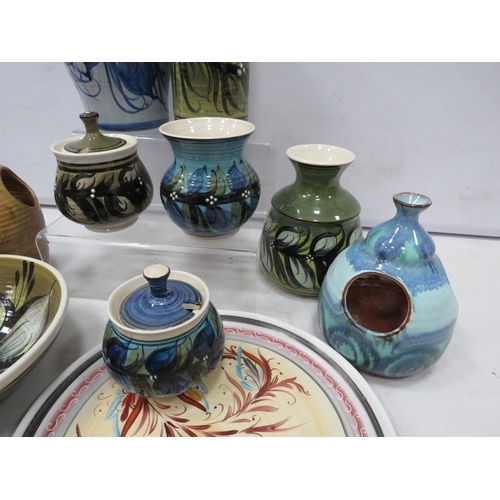 954 - Selection of Alvingham pottery.