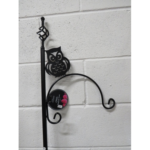 539 - Tom Chambers, Owl & Shepherds Crook metal free standing garden hanging basket stand with two prong g... 