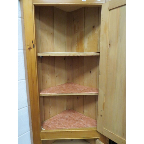 540 - Large Solid pine corner cabinet with top and bottom doors reavealing fixed pine shelves.   H:78 x W:... 