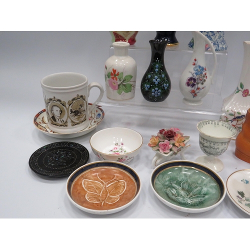 326 - Mixed ceramics lot to include Royal Worcester, Spode, Denby, Aynsley, Limoges etc.