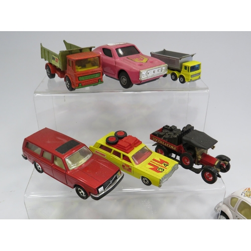 439 - Selection of Corgi and Matchbox diecast vehicles.