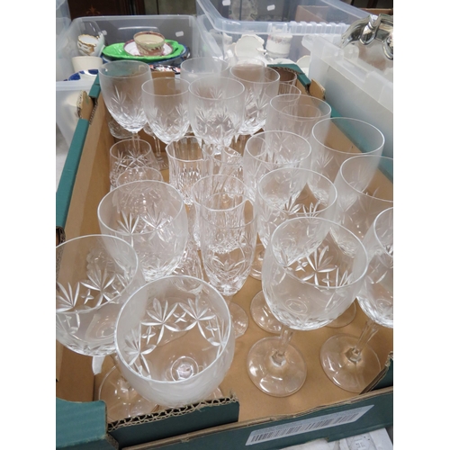 460 - 2 Trays of various crystal glasses and decanters including Edinburgh.