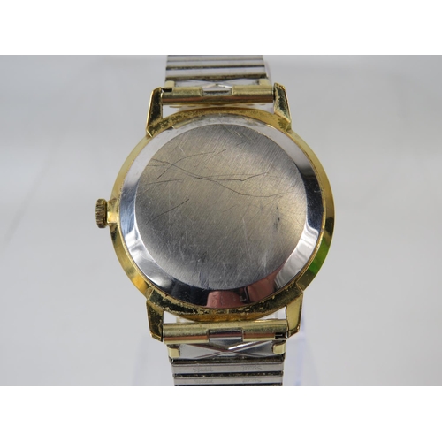 151 - Accurist Shockmaster 17 Jewel Gents Watch with Date Window. Swiss Made with Expanding Metal Strap. M... 