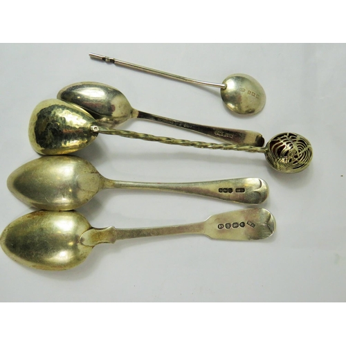 186 - Selection of Four Hallmarked Silver spoons (total weight 66g) plus an unmarked (testing low grade Si... 