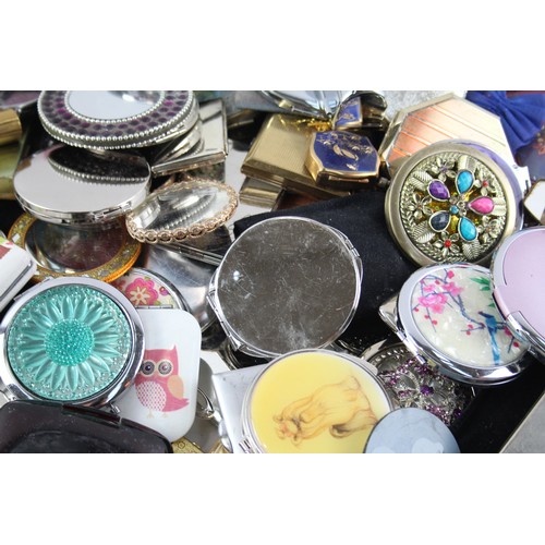 357 - Joblot Of Assorted Ladies Compact Mirrors    568298