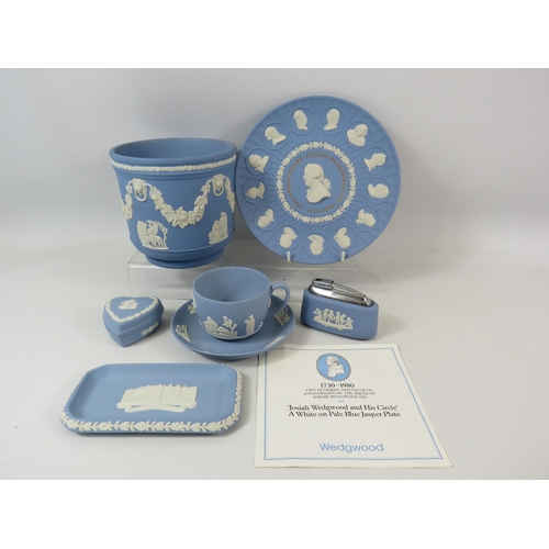 317 - 6 Pieces of Wedgwood Jasperware including a 250th anniversary plate.